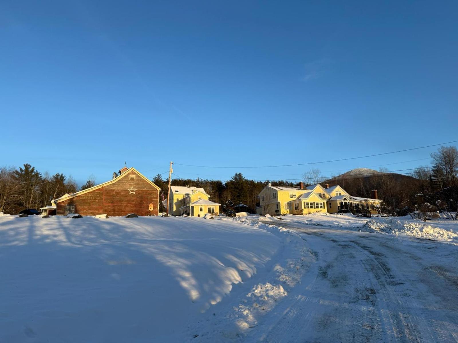 Red Clover Inn Mendon Екстериор снимка