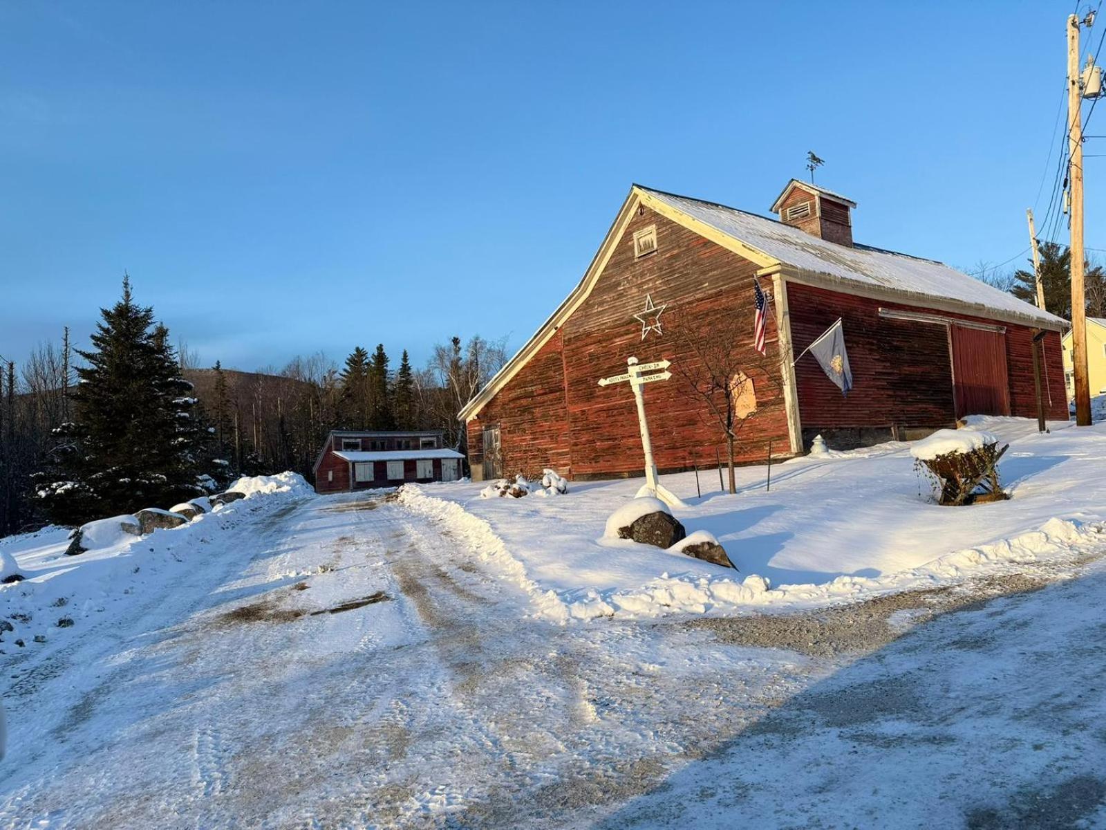 Red Clover Inn Mendon Екстериор снимка