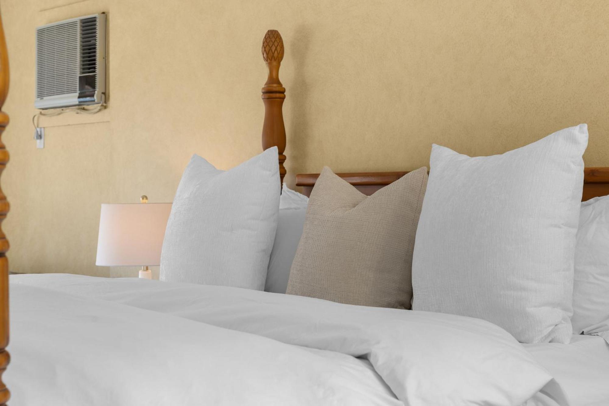 Red Clover Inn Mendon Екстериор снимка